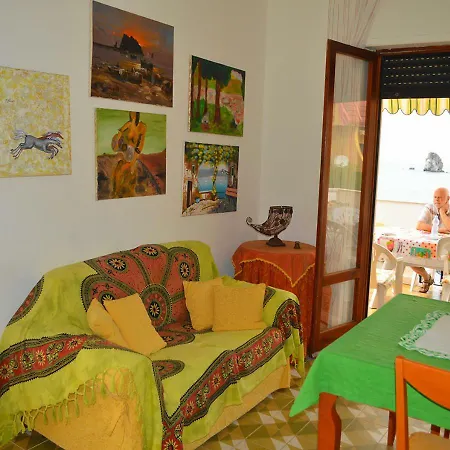 Irma Sul Mare * Marina di Belvedere